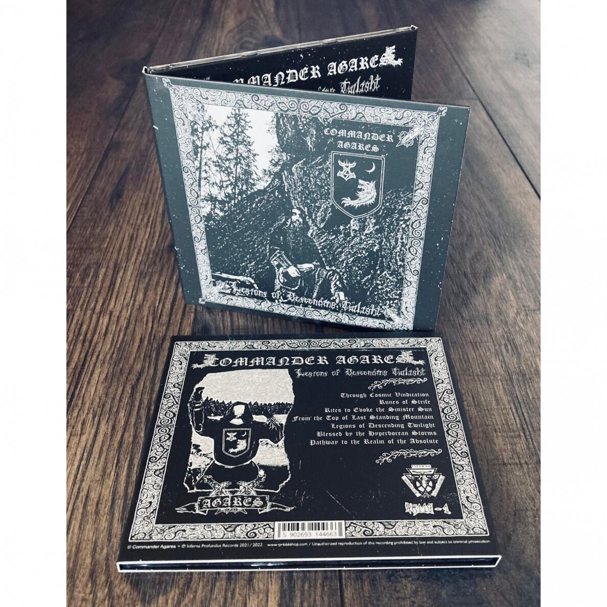 Commander Agares - Legions of Descending Twilight Digi CD 1 Commander Agares - Legions of Descending Twilight Digi CD 1